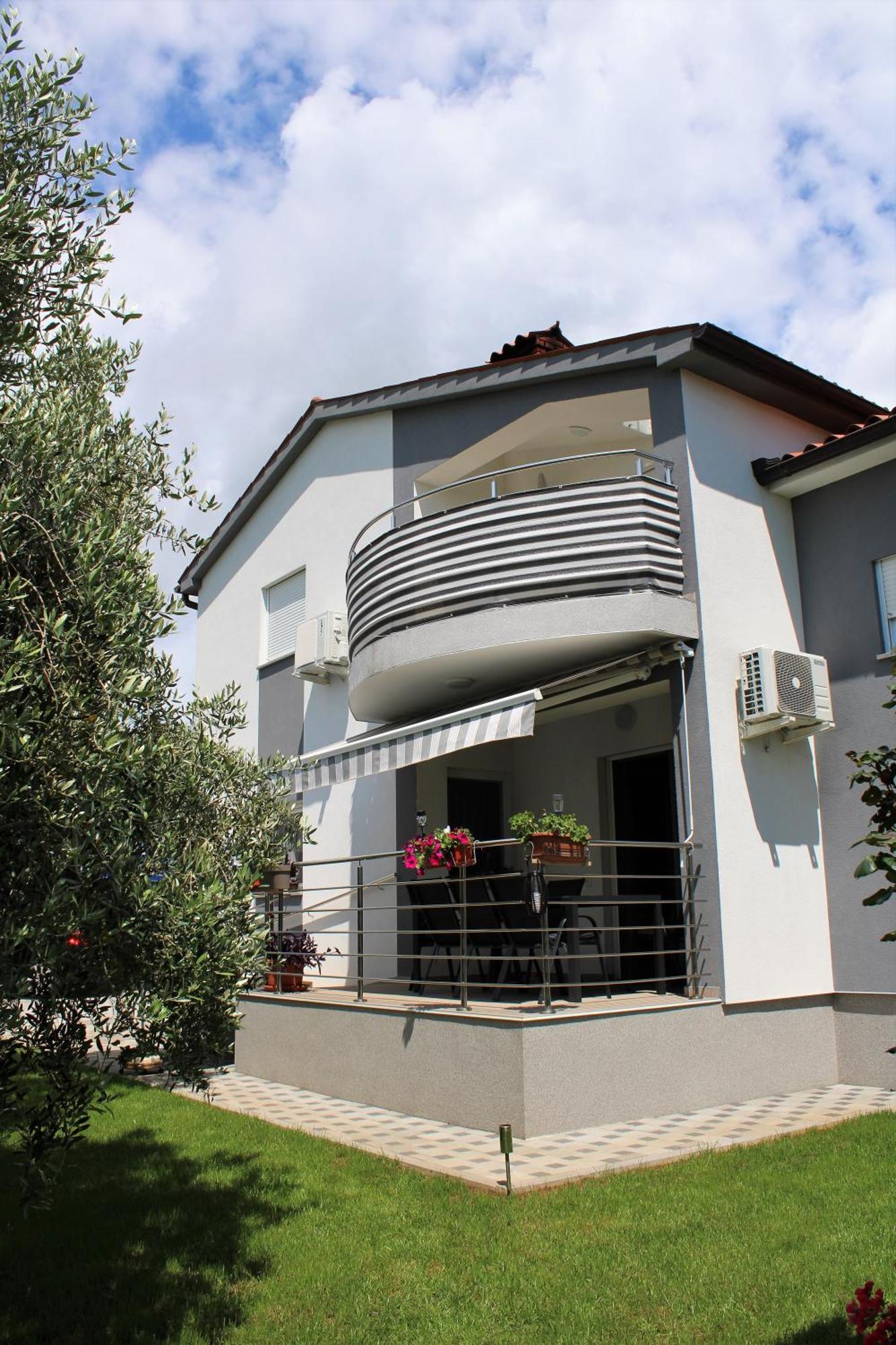 Apartments Nelle Pula Extérieur photo